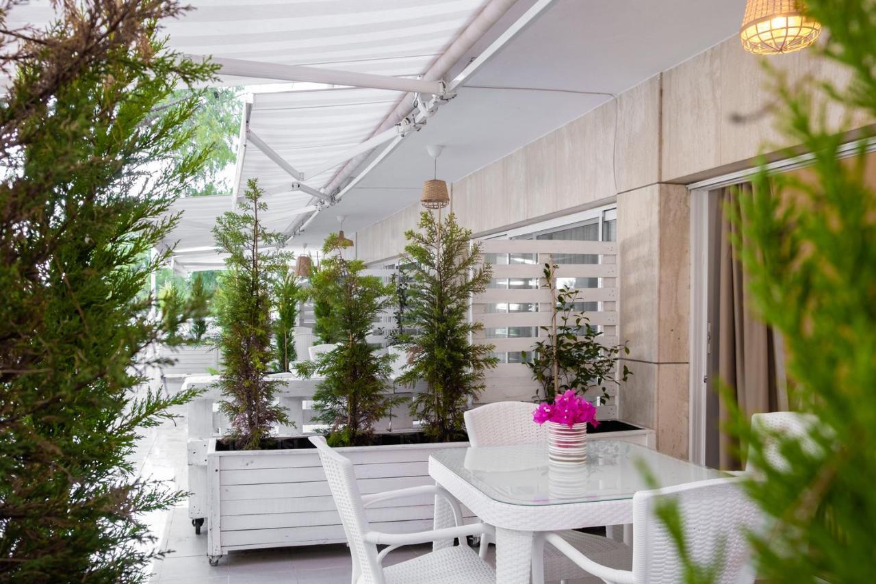 Yasos Suites เซสเม ภายนอก รูปภาพ